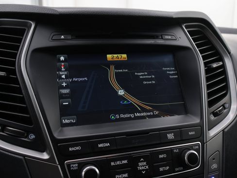 Used 2017 Hyundai Santa Fe Sport AWD/4WD image 11
