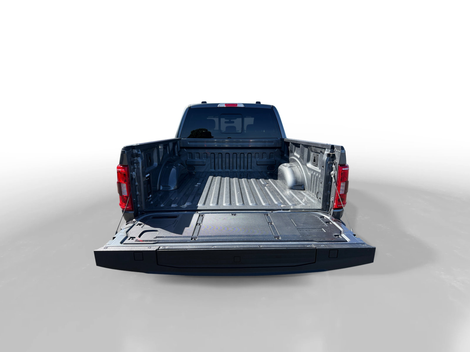 Used 2023 Ford F150 XLT w/ Equipment Group 302A High AWD/4WD image 17