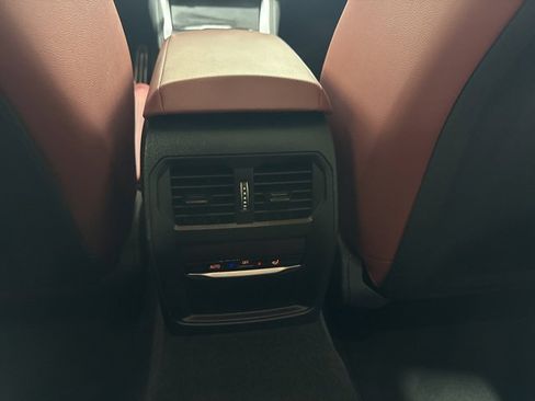 Used 2024 BMW 440i xDrive M440i xDrive w/ Premium Package image 22