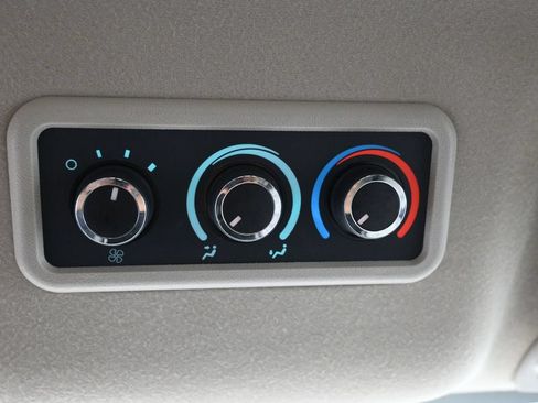 Used 2023 Chevrolet Express 3500 LS RWD image 22