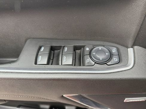 Used 2024 Chevrolet Silverado 1500 LTZ image 25