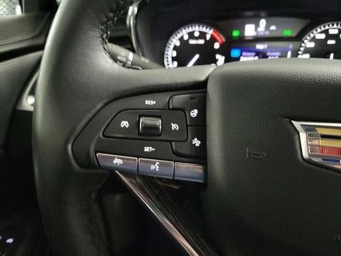 Certified 2023 Cadillac XT6 Premium Luxury image 16