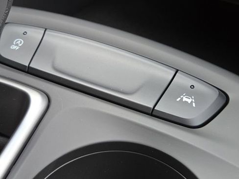 New 2026 Chevrolet Trax LS w/ LS Convenience Package FWD image 8