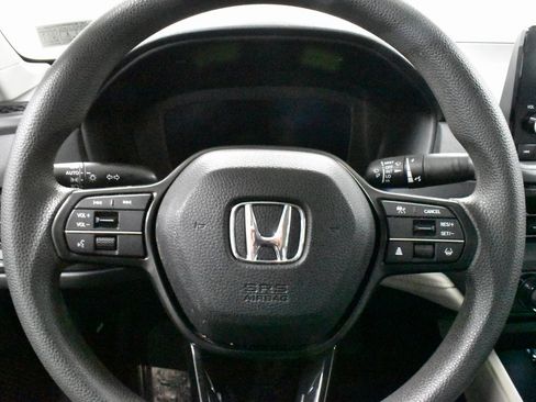 Certified 2023 Honda Accord LX image 20