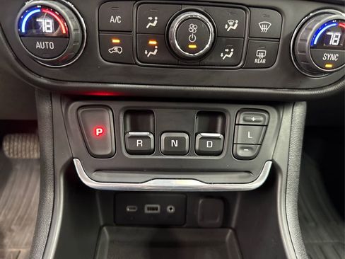 Used 2021 GMC Terrain SLE w/ Driver Convenience Package image 36