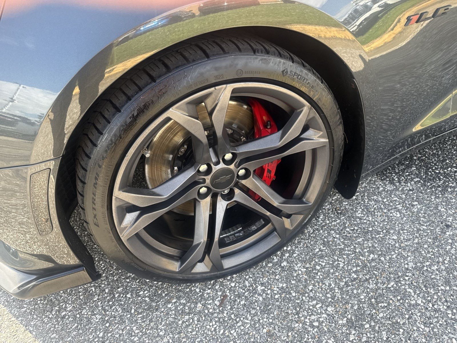 Used 2018 Chevrolet Camaro SS RWD image 11