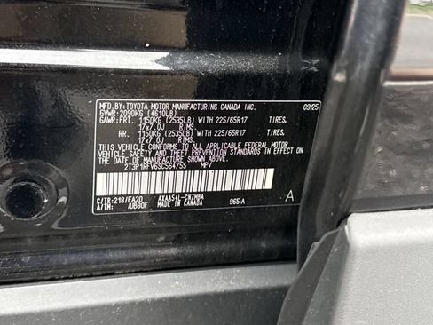 Used 2025 Toyota RAV4 XLE w/ Convenience Package AWD/4WD image 19