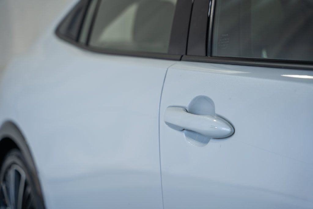 Used 2024 Toyota Prius Limited AWD/4WD image 13