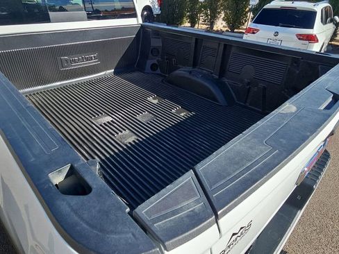 Used 2023 GMC Sierra 2500 Denali image 19