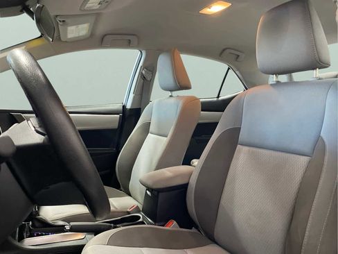 Used 2017 Toyota Corolla LE image 22