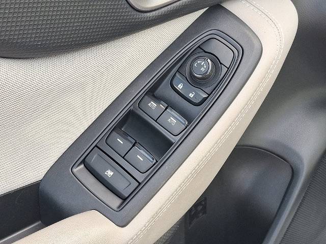 Used 2021 Subaru Forester Premium AWD/4WD image 14
