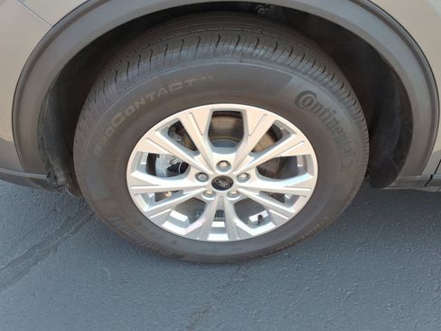 Used 2024 Ford Escape Active AWD/4WD image 10