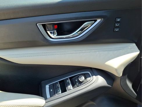 Used 2021 Subaru Ascent Limited AWD/4WD image 11
