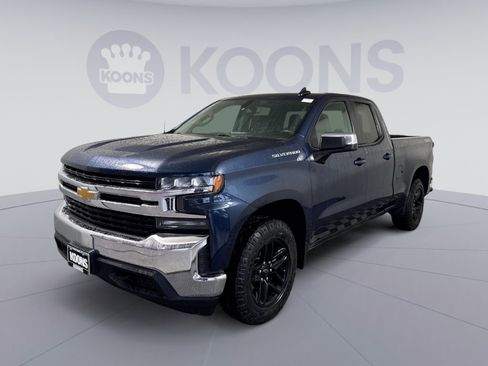 Used 2022 Chevrolet Silverado 1500 LT AWD/4WD image 1