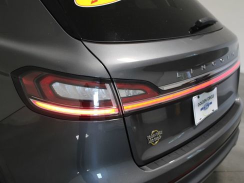 Used 2022 Lincoln Nautilus Reserve w/ Equipment Group 201A image 61