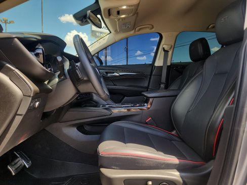 Used 2022 Buick Envision Essence w/ Sport Touring Package FWD image 14