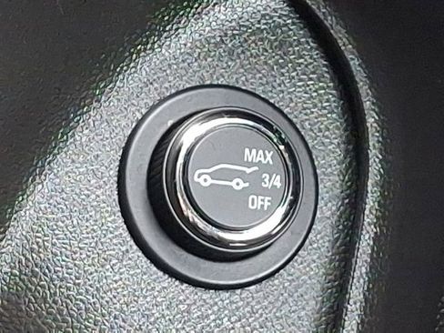 Used 2025 Buick Encore GX Sport Touring w/ Comfort Package image 28