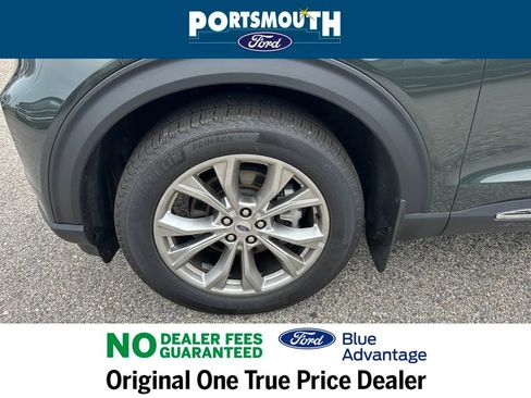 Used 2024 Ford Explorer XLT w/ Equipment Group 202A image 30