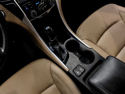 Used 2014 Hyundai Sonata Limited FWD image 29