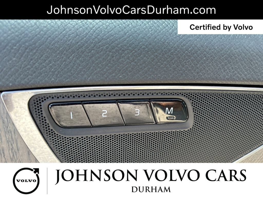 Certified 2023 Volvo XC90 B5 Plus w/ Protection Package Premier AWD/4WD image 16
