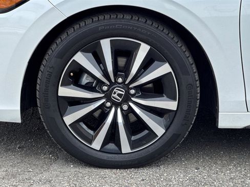 Certified 2024 Honda Civic EX-L image 27