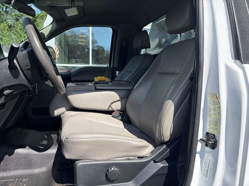 Used 2020 Ford F550 4x4 Regular Cab Super Duty image 18