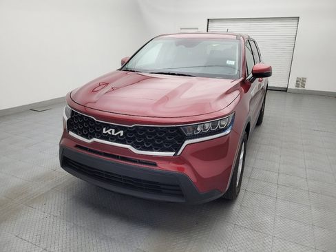 Used 2023 Kia Sorento LX FWD image 15