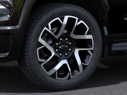 New 2024 Chevrolet Silverado EV RST image 9