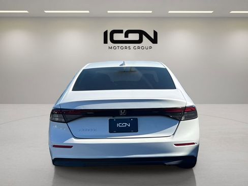 Used 2023 Honda Accord EX image 4