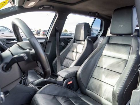 Used 2013 Volkswagen Golf R 4-Door image 16