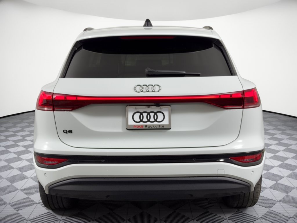 Certified 2025 Audi Q6 e-tron Premium w/ Convenience Package RWD image 11