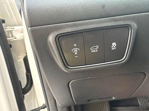 Used 2023 Hyundai Tucson SEL w/ Convenience Package AWD/4WD image 11