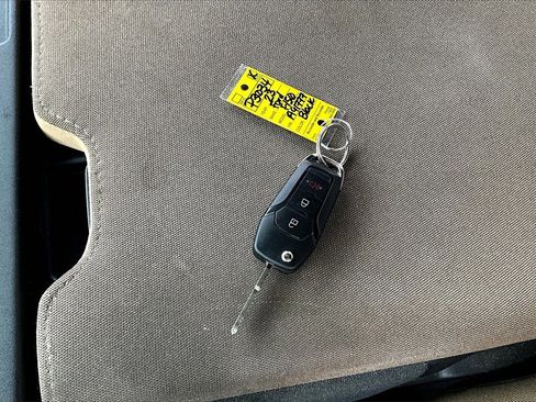 Used 2023 Ford F150 XLT image 36