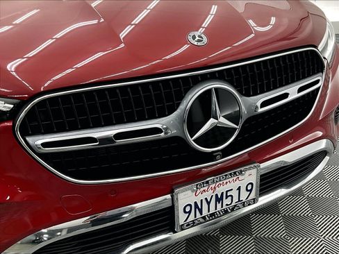 Certified 2024 Mercedes-Benz GLC 300 image 31