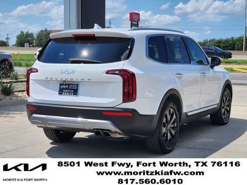 Used 2022 Kia Telluride S FWD image 4