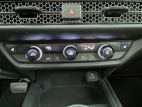 Certified 2023 Honda HR-V Sport image 22