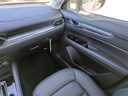 New 2025 MAZDA CX-5 AWD 2.5 S w/ Premium Plus Pkg image 16