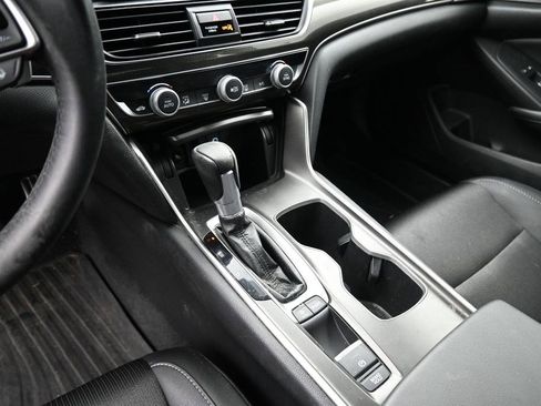Used 2020 Honda Accord Sport image 15