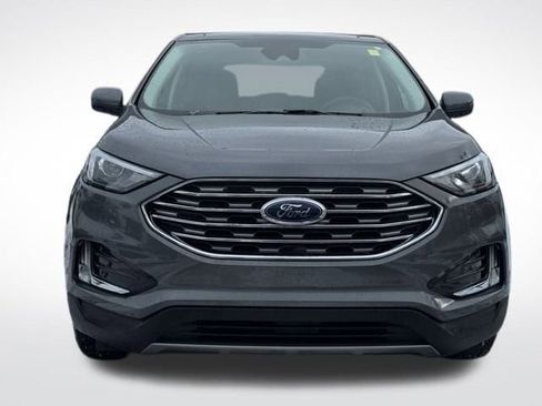 Used 2022 Ford Edge SEL w/ Convenience Package image 2