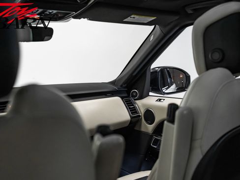 Used 2020 Land Rover Range Rover Sport HST image 49