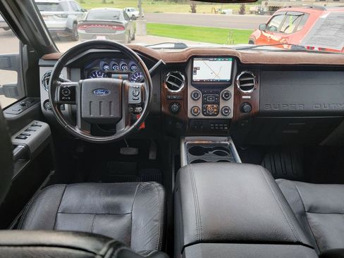 Used 2015 Ford F250 Lariat w/ Chrome Package AWD/4WD image 8