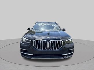 Used 2022 BMW X5 sDrive40i w/ Premium Package RWD video 2