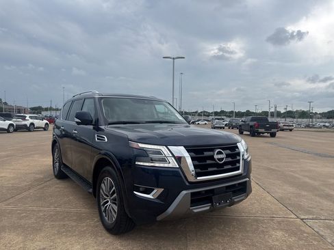 Certified 2024 Nissan Armada SL image 1