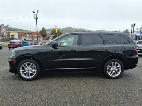 Used 2023 Dodge Durango GT image 3