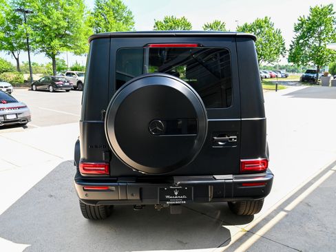 Used 2025 Mercedes-Benz G 550 image 6