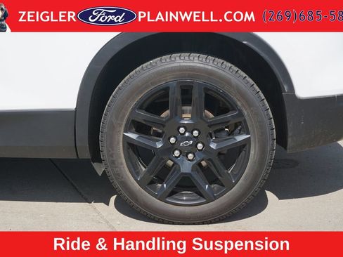 Used 2023 Chevrolet Blazer LT w/ Driver Confidence Package AWD/4WD image 9