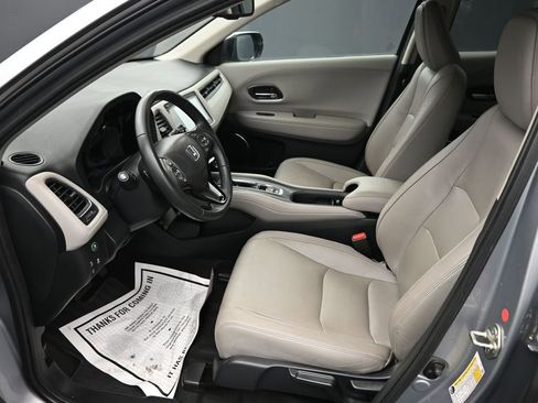 Used 2019 Honda HR-V EX-L image 11