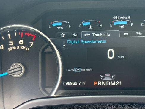 Used 2015 Ford F150 Platinum w/ Equipment Group 701A Luxury AWD/4WD image 41