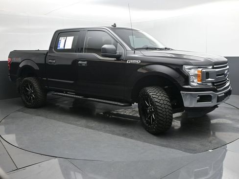 Used 2019 Ford F150 XLT image 7