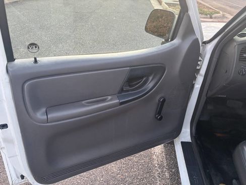 Used 2001 Ford Ranger XL image 11